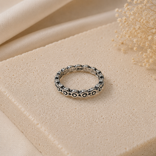 Bague Anneau Vintage en Acier Inoxydable – Style Minimaliste Chic