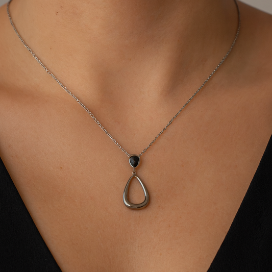 Collier Pendentif Goutte Élégant en Acier Inoxydable