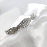 Bracelet Luxe Raffiné – Feuilles Étincelantes en Argent Bracelet Luxe Raffiné – Feuilles Étincelantes en Argent