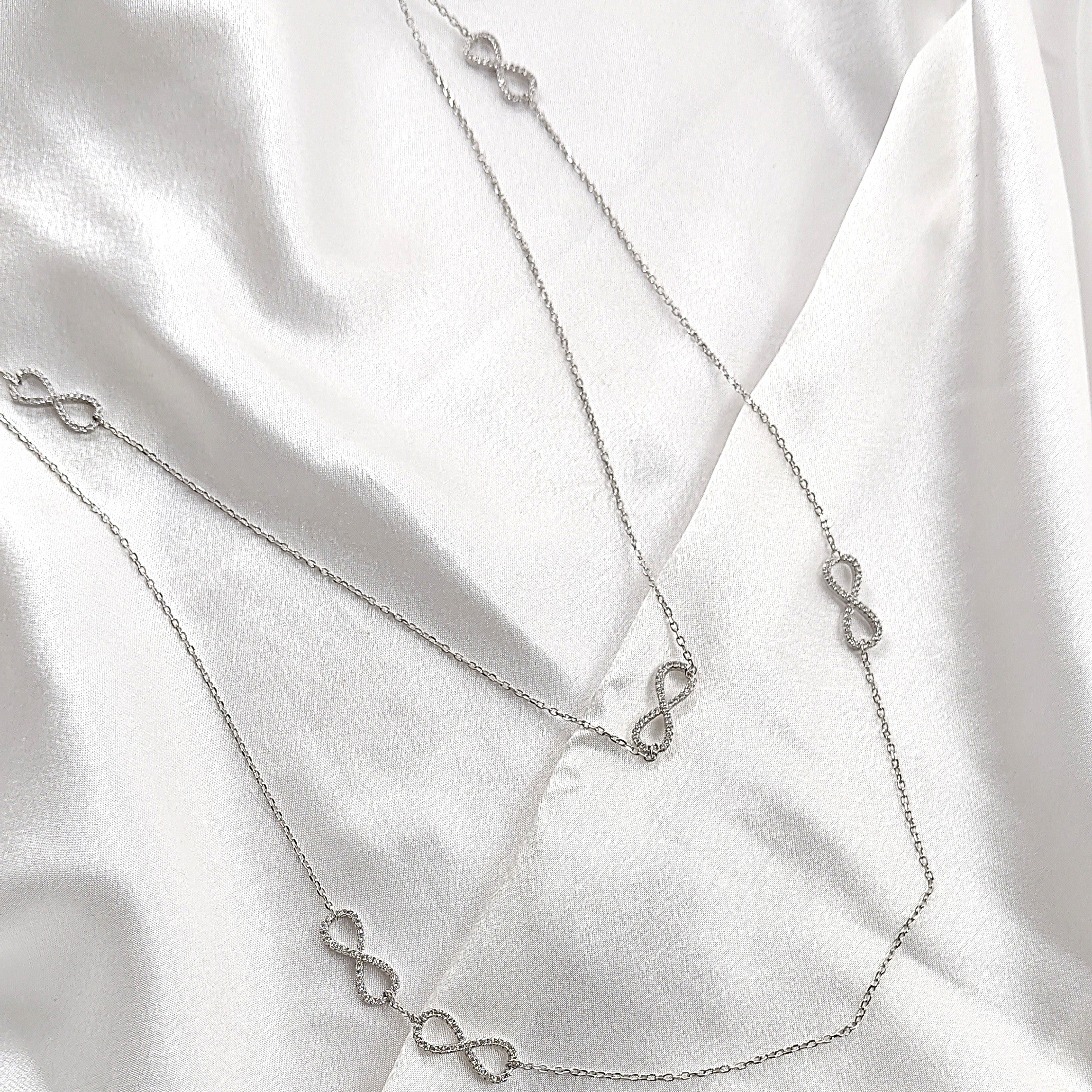 Chaîne en Argent – Motif Infini Sertis Chaîne en Argent – Motif Infini Sertis