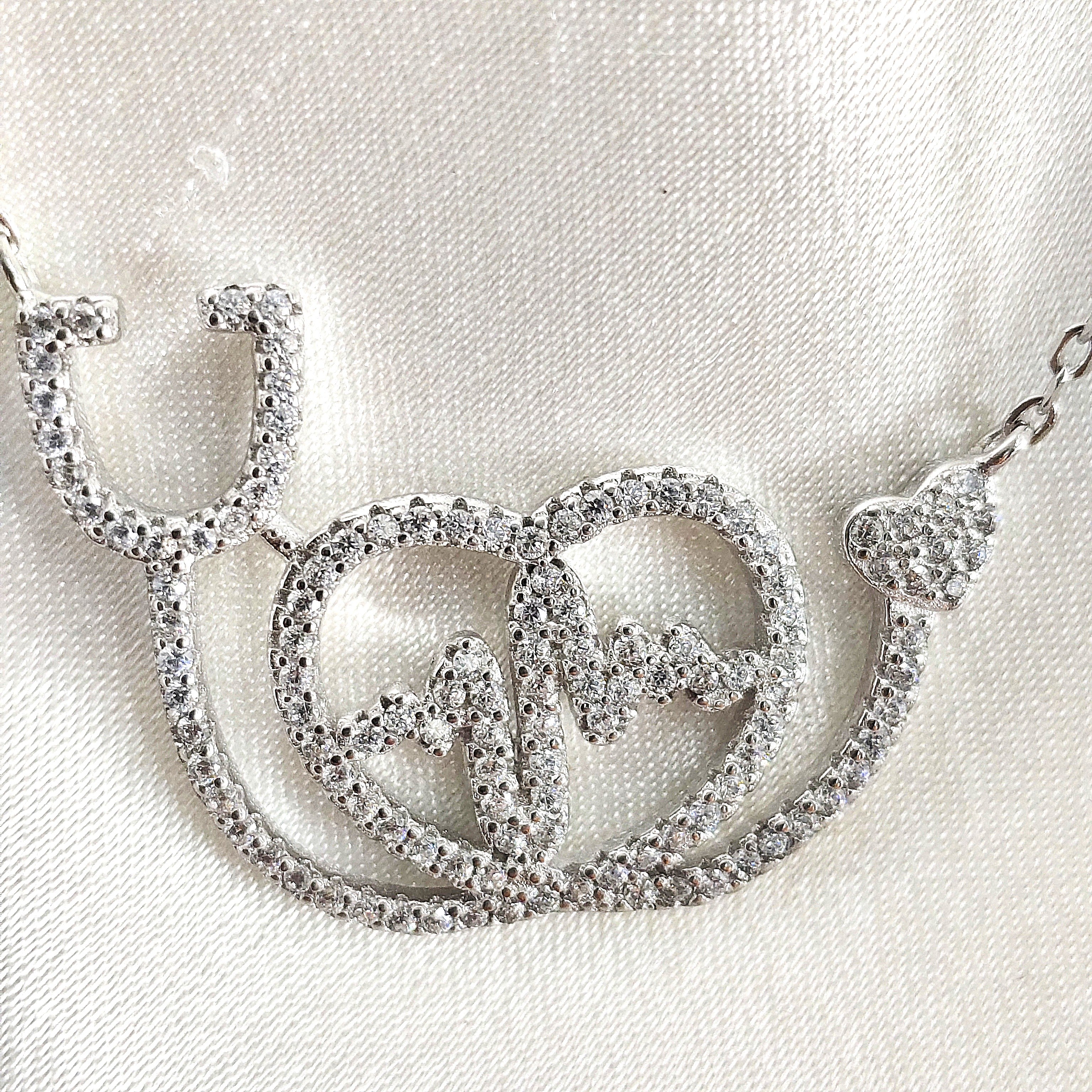 Collier “Cœur Médical” en Argent Collier “Cœur Médical” en Argent