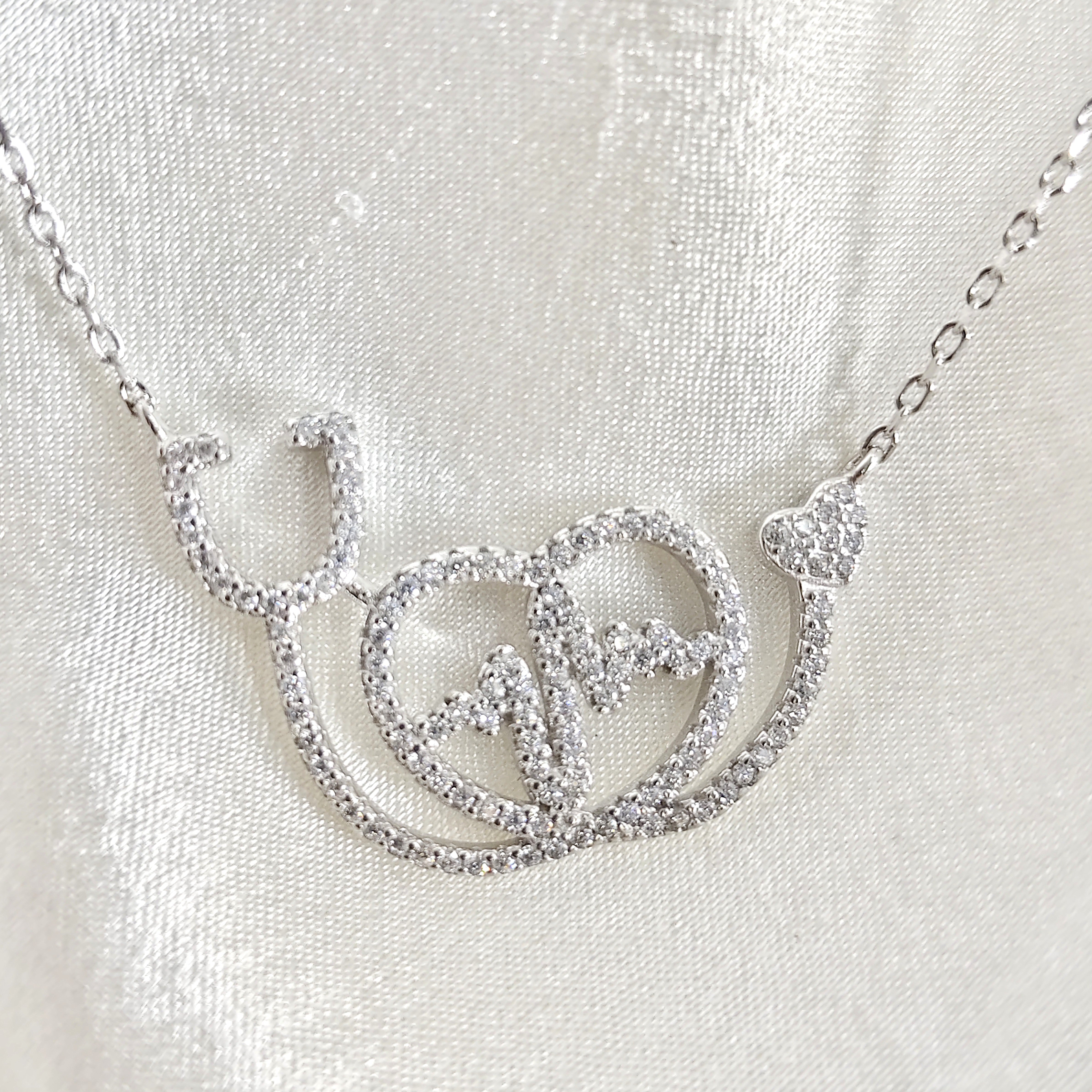 Collier “Cœur Médical” en Argent Collier “Cœur Médical” en Argent