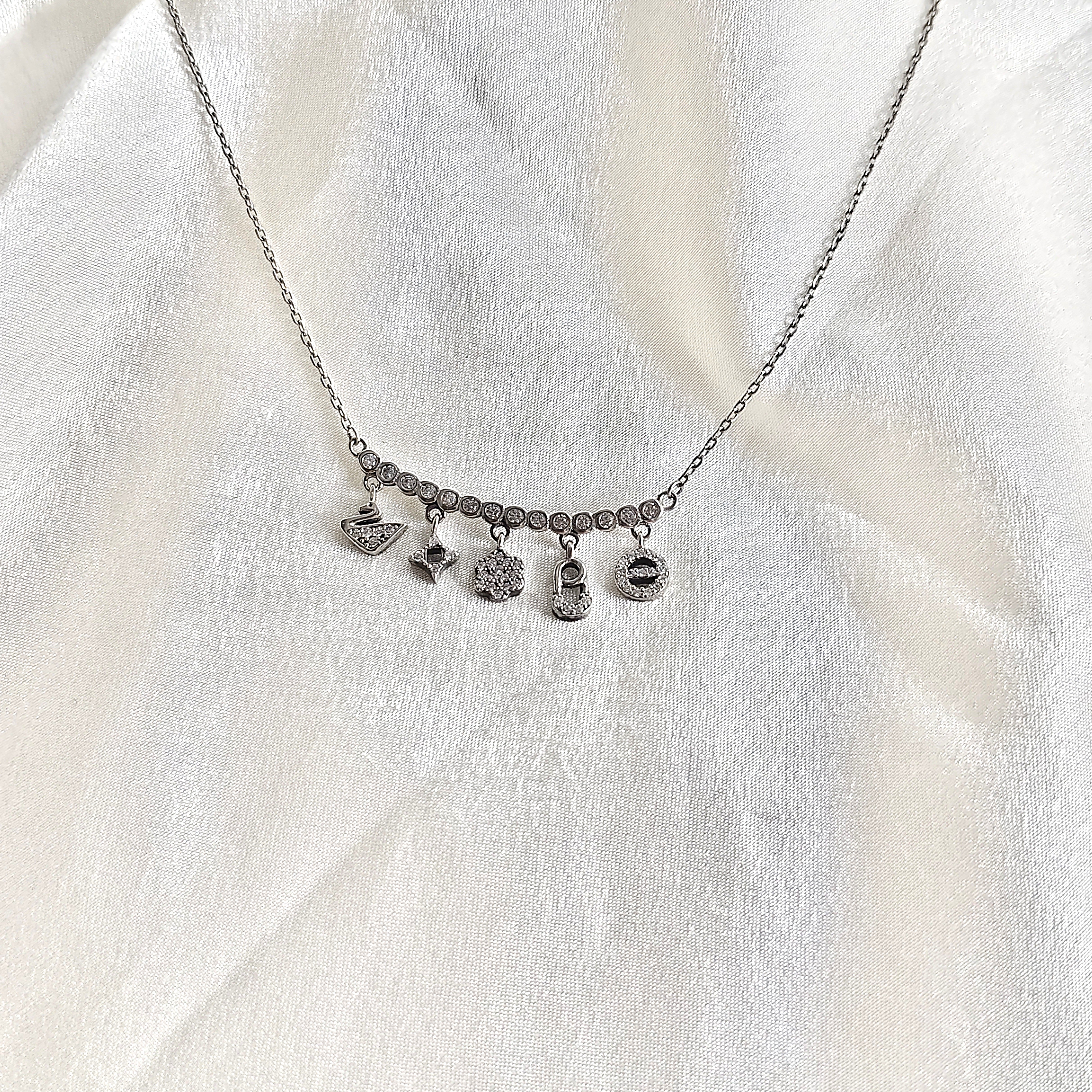 Collier “Charms Étincelants” en Argent Collier “Charms Étincelants” en Argent