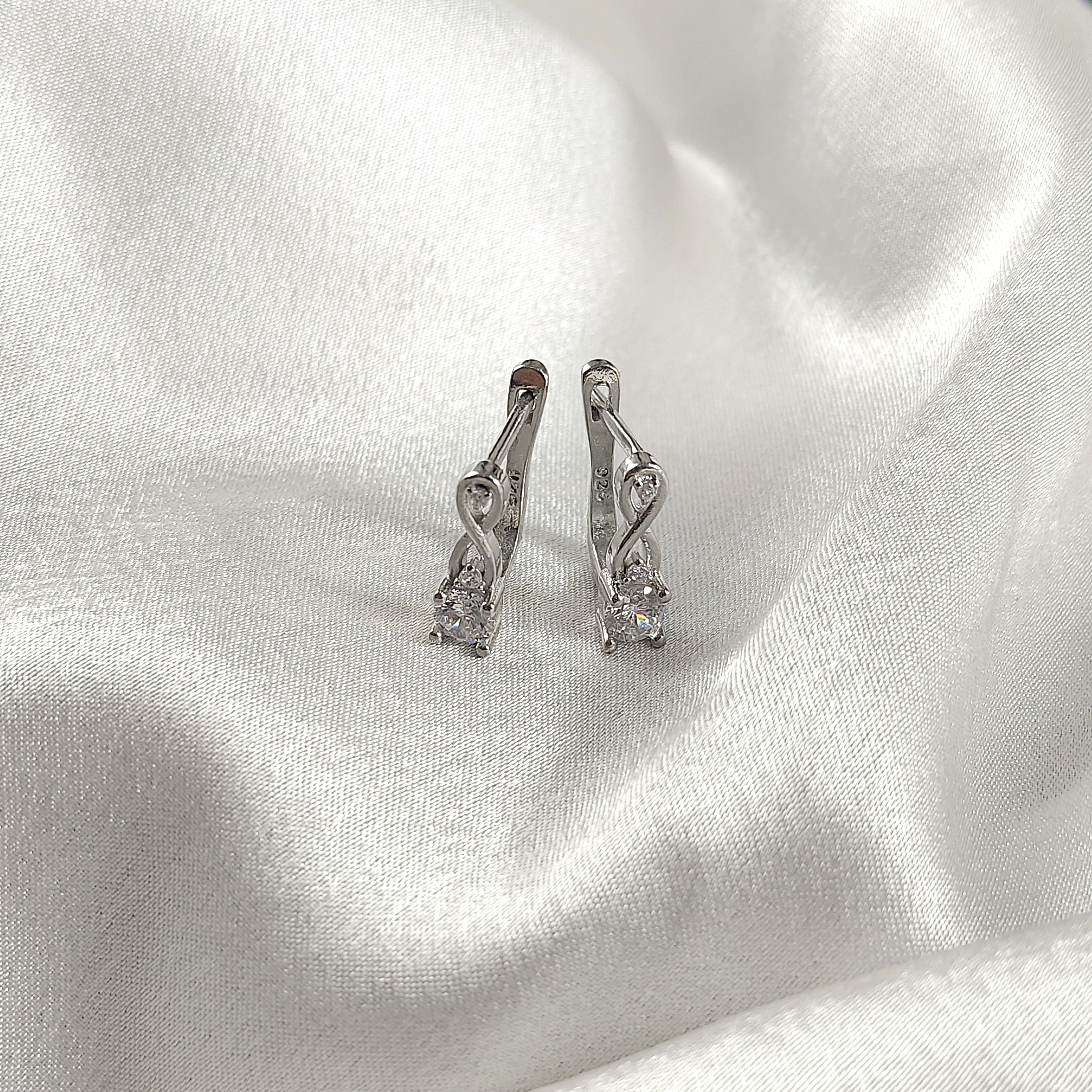 Boucles d’Oreilles “Élégance Infini” en Argent Boucles d’Oreilles “Élégance Infini” en Argent