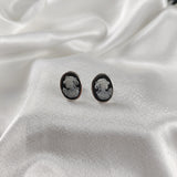Boucles d’Oreilles “Camée Classique” en Argent Boucles d’Oreilles “Camée Classique” en Argent