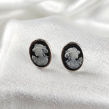Boucles d’Oreilles “Camée Classique” en Argent Boucles d’Oreilles “Camée Classique” en Argent
