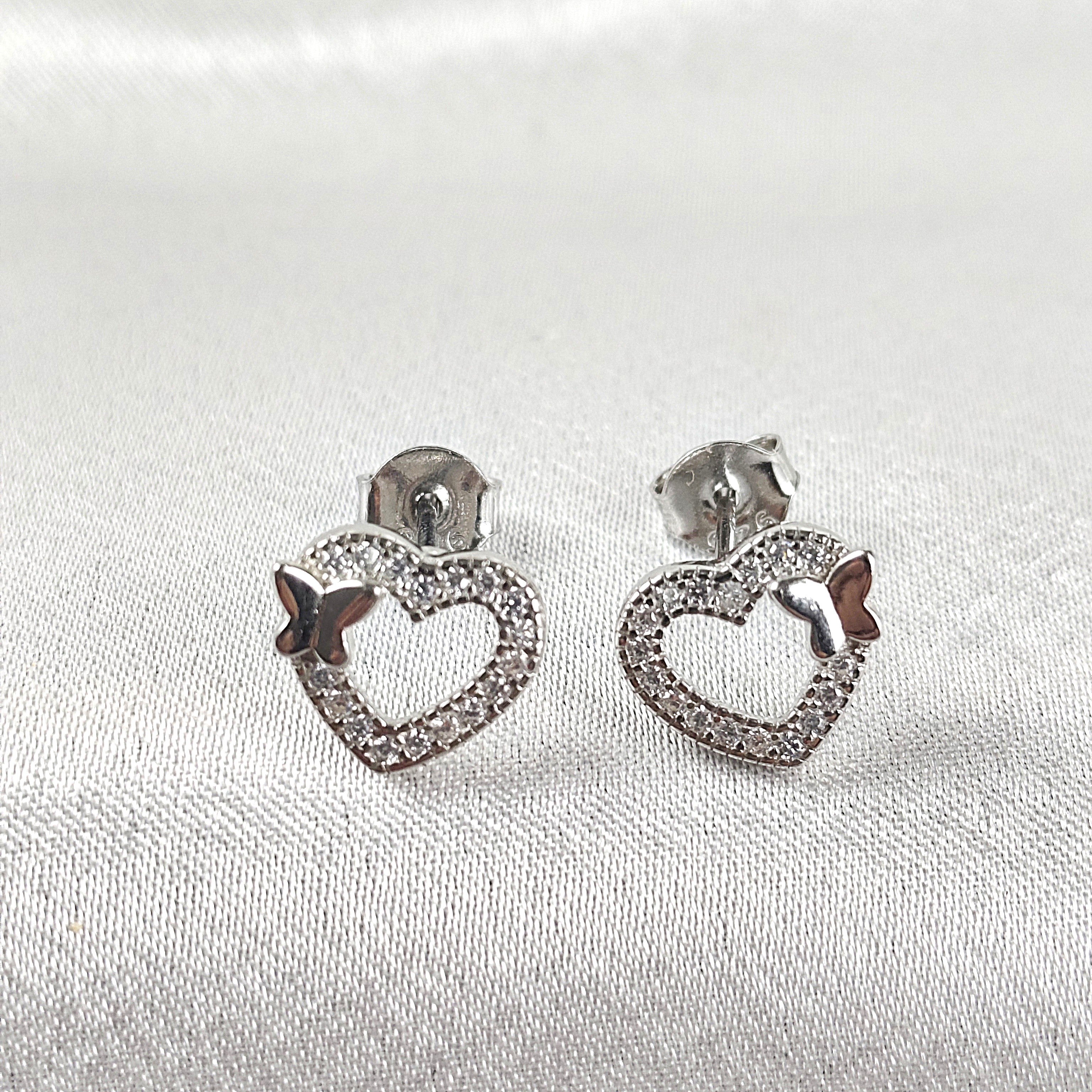 Boucles d’Oreilles “Cœur Papillon” en Argent Boucles d’Oreilles “Cœur Papillon” en Argent