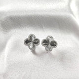 Boucles d’Oreilles “Trèfle Éclatant” en Argent Boucles d’Oreilles “Trèfle Éclatant” en Argent