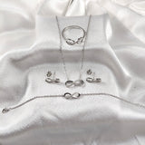 Parure “Éternité” en Argent 925 4ps Parure “Éternité” en Argent 925 4ps