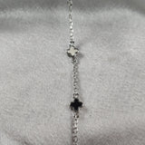Gourmette “Trèfles Émail Noir & Blanc” en Argent 925 Gourmette “Trèfles Émail Noir & Blanc” en Argent 925