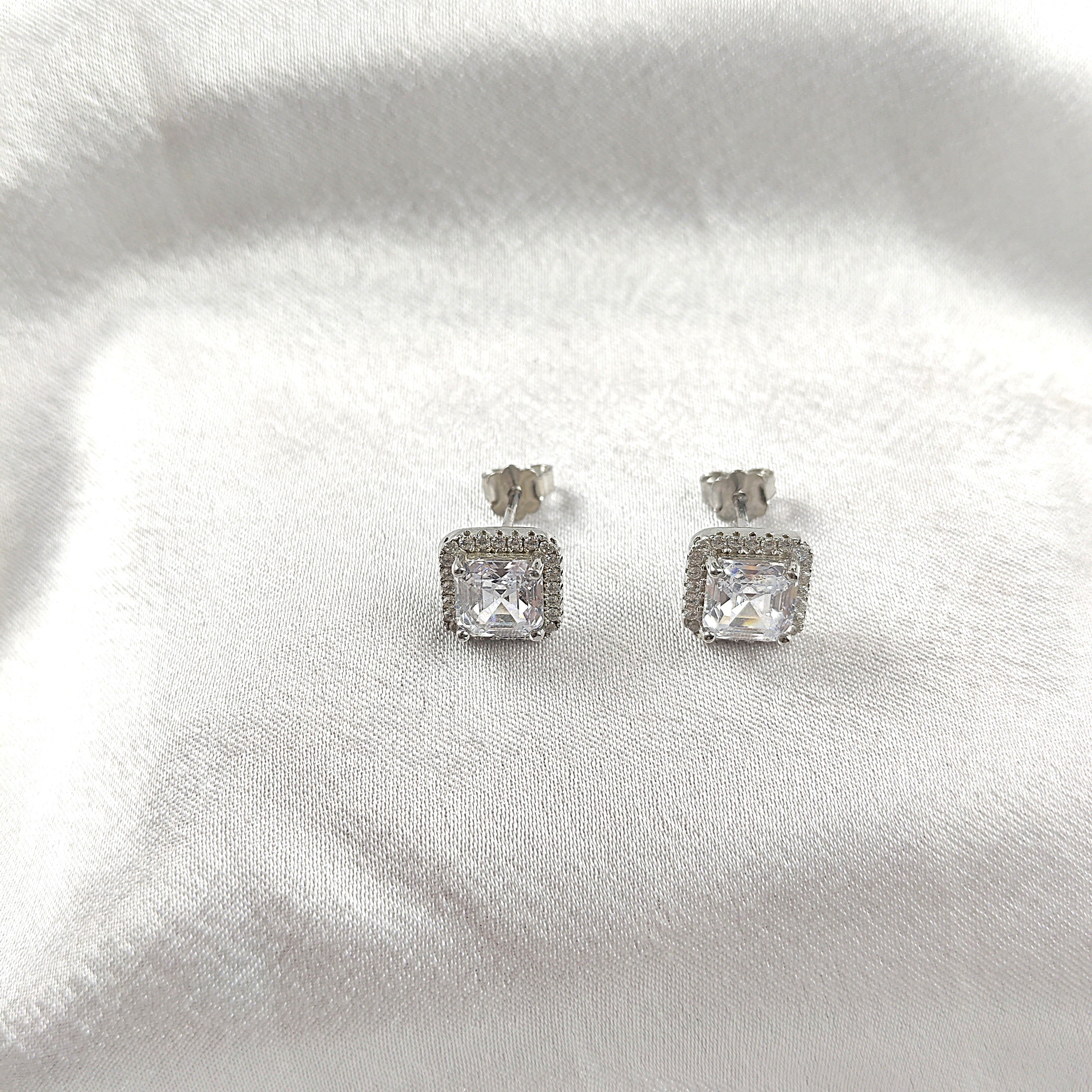 Boucles d’Oreilles Carrées Halo en Argent 925 Boucles d’Oreilles Carrées Halo en Argent 925