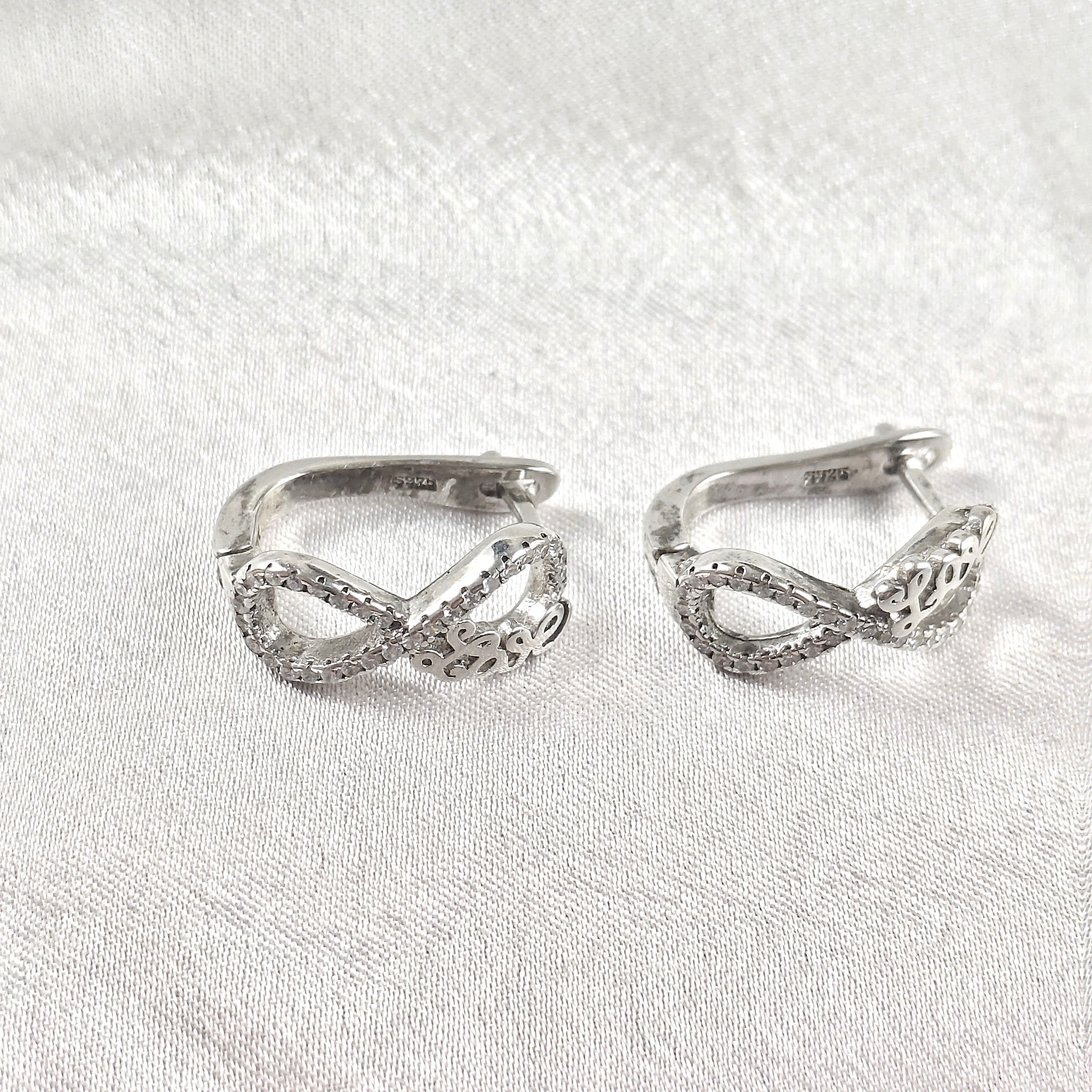 Boucles d’Oreilles Infini "Love" en Argent 925 Boucles d’Oreilles Infini "Love" en Argent 925