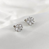 Boucles d’Oreilles Fleur Brillante en Argent 925 – Zircons Éclatants Boucles d’Oreilles Fleur Brillante en Argent 925 – Zircons Éclatants