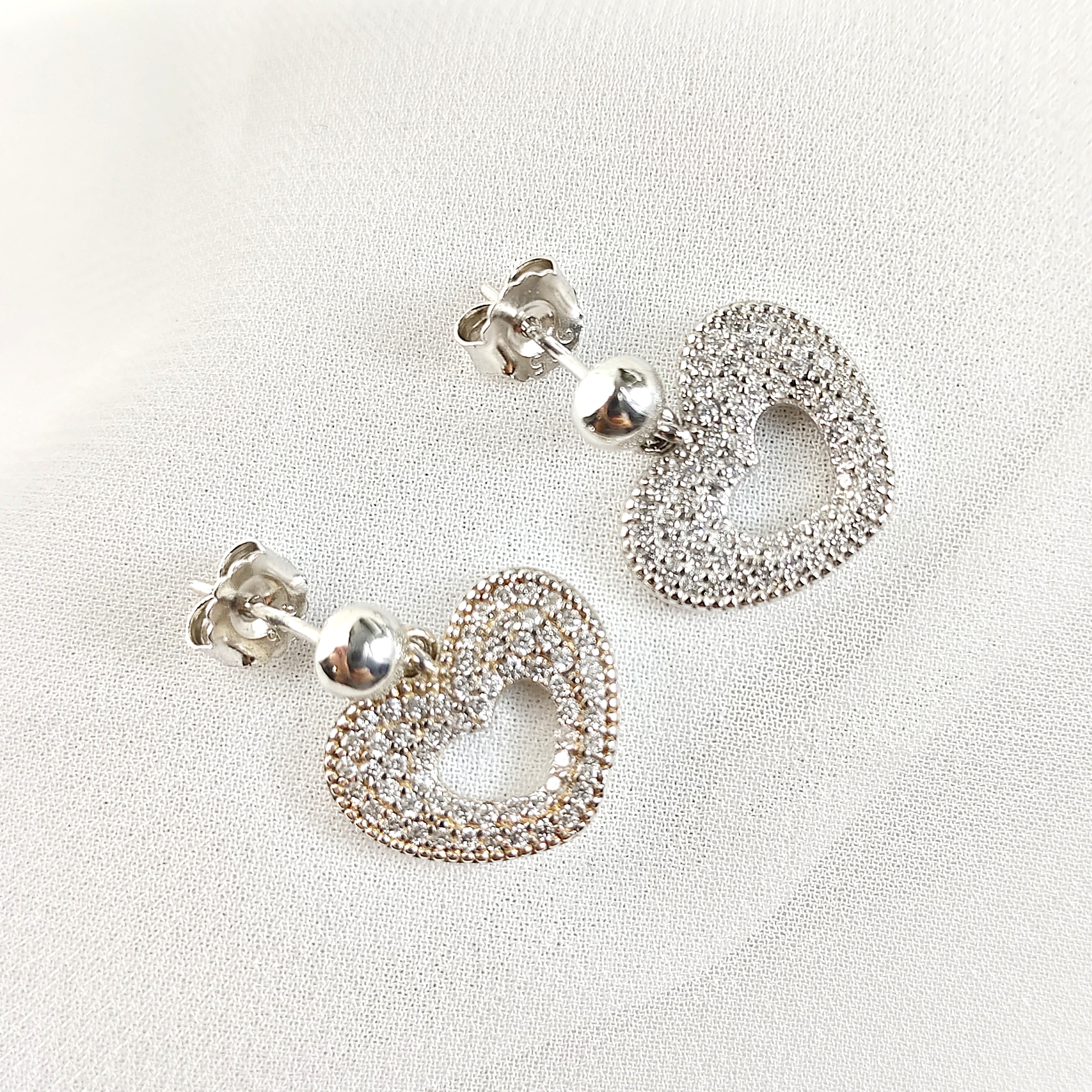Boucles d’Oreilles Cœur Scintillant en Argent 925 Boucles d’Oreilles Cœur Scintillant en Argent 925