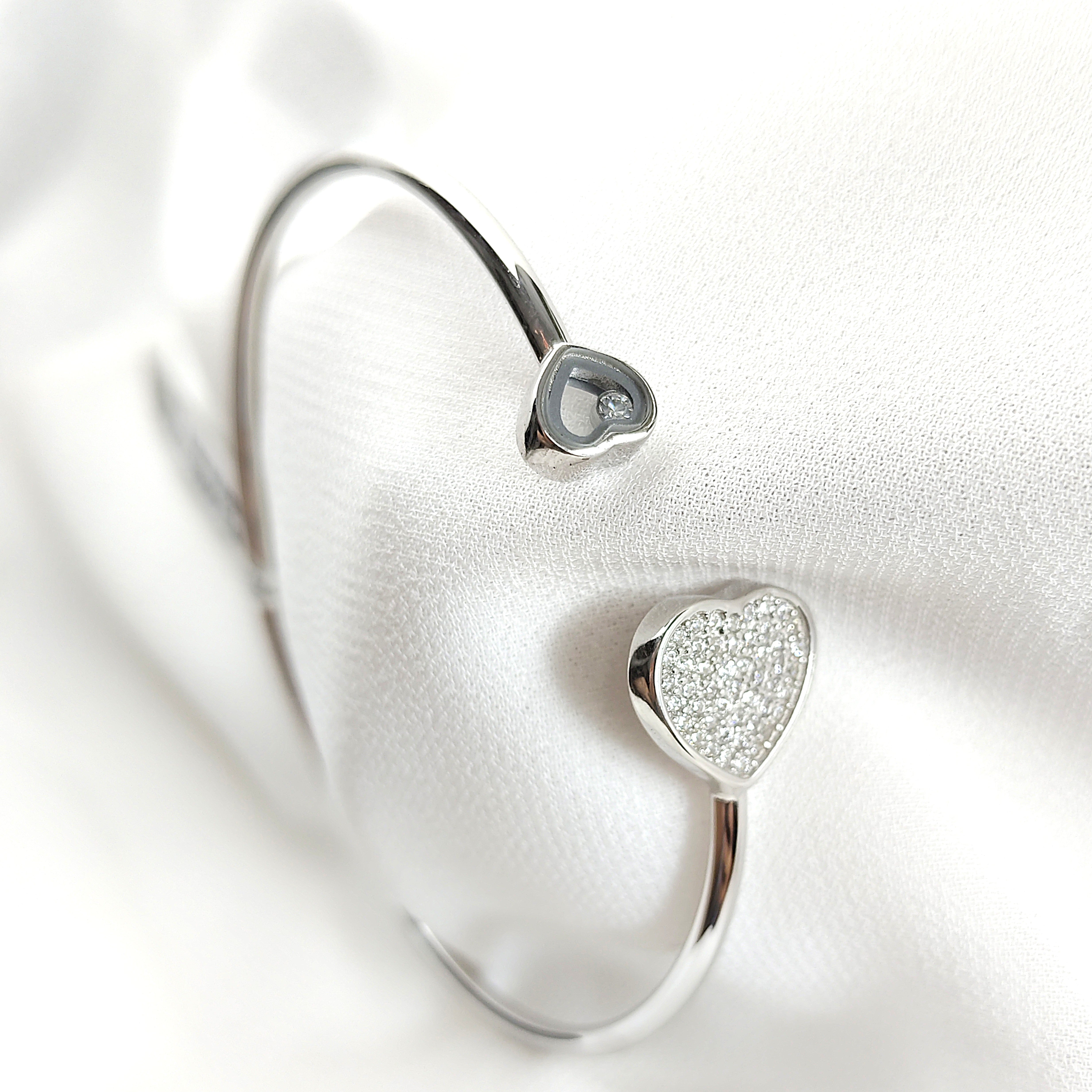 Bracelet Cœur Ouvert en Argent 925 – Élégance Minimaliste Bracelet Cœur Ouvert en Argent 925 – Élégance Minimaliste