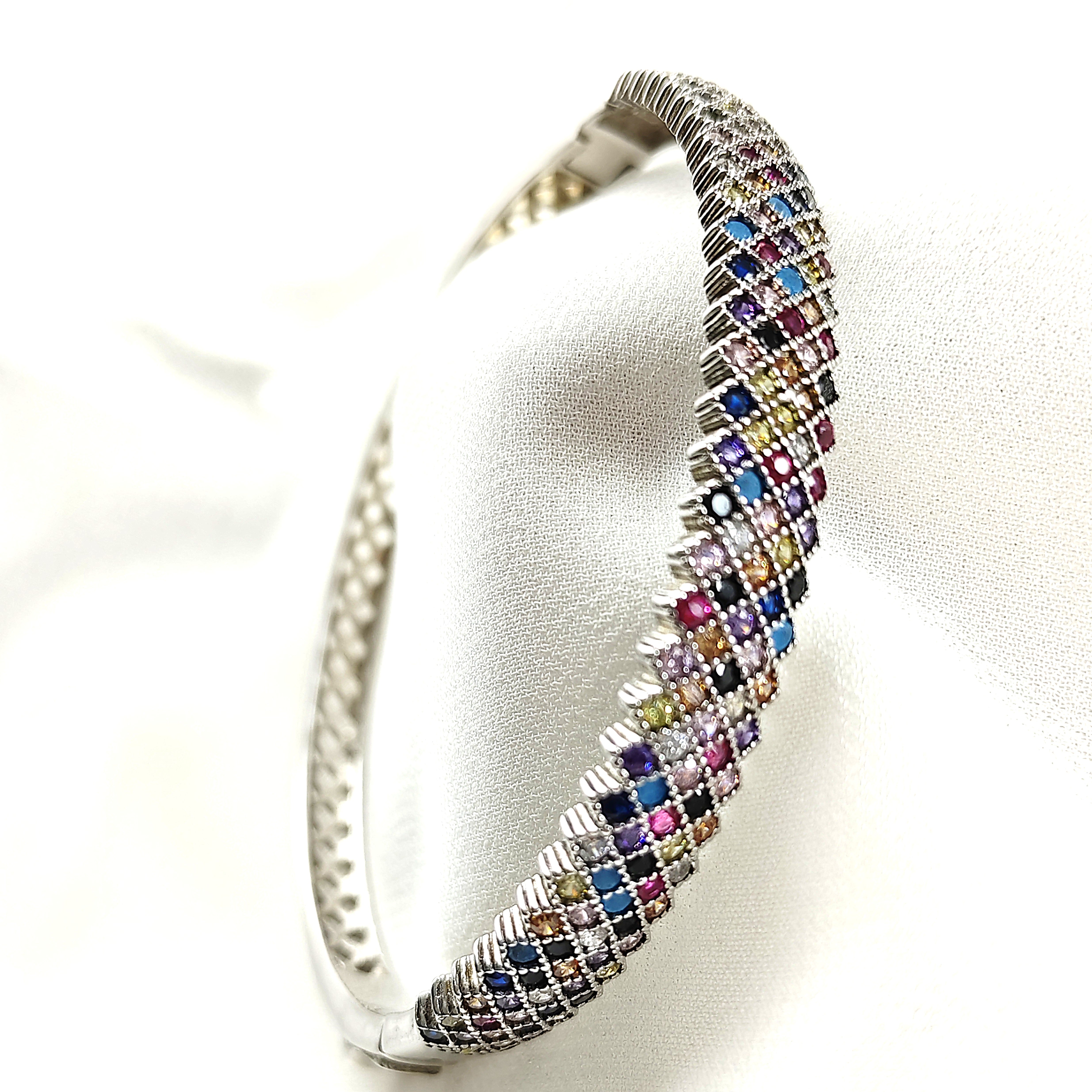 Bracelet en Argent 925 avec Pierres Multicolores Bracelet en Argent 925 avec Pierres Multicolores