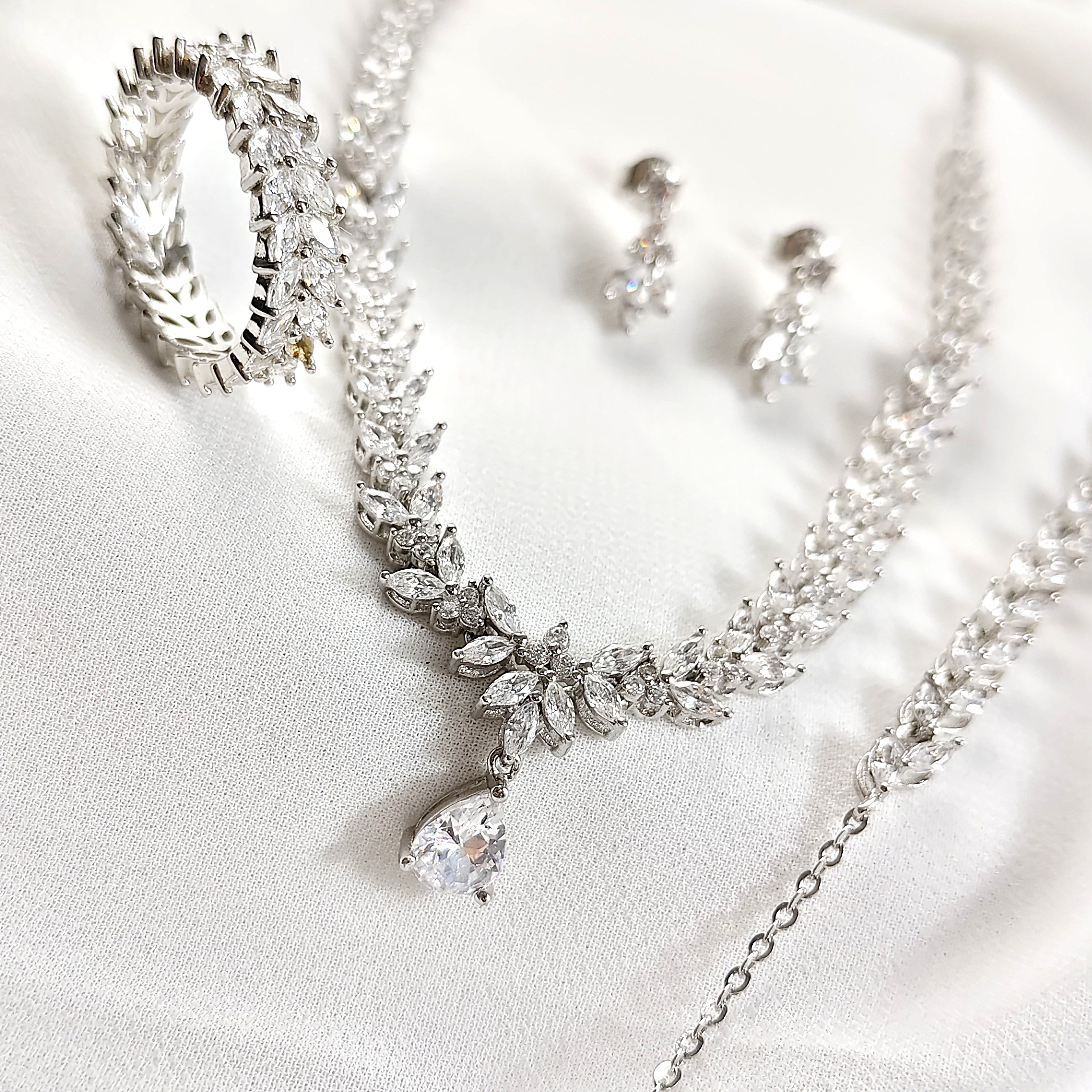 Parure Élégance Feuillage en Argent 925 Parure Élégance Feuillage en Argent 925