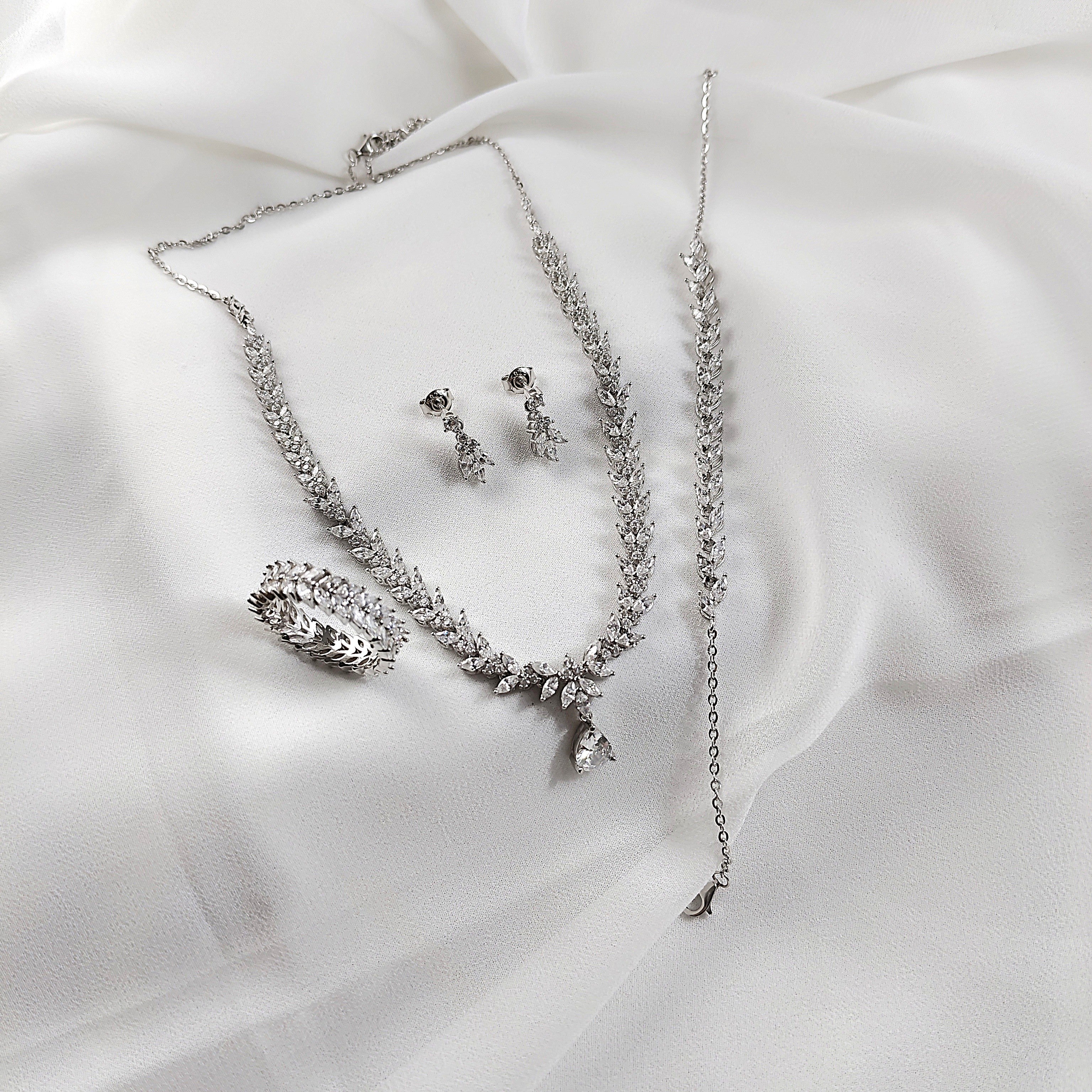 Parure Élégance Feuillage en Argent 925 Parure Élégance Feuillage en Argent 925
