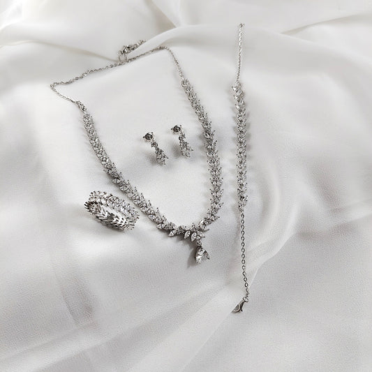 Parure Élégance Feuillage en Argent 925