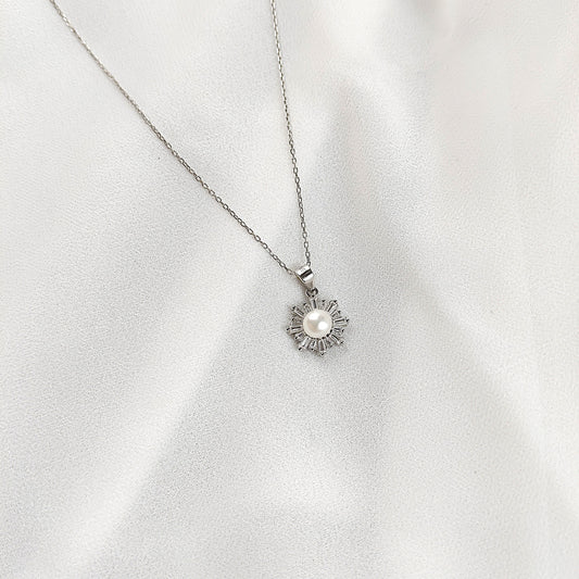 Collier Soleil en Argent 925 avec Perle Élégante