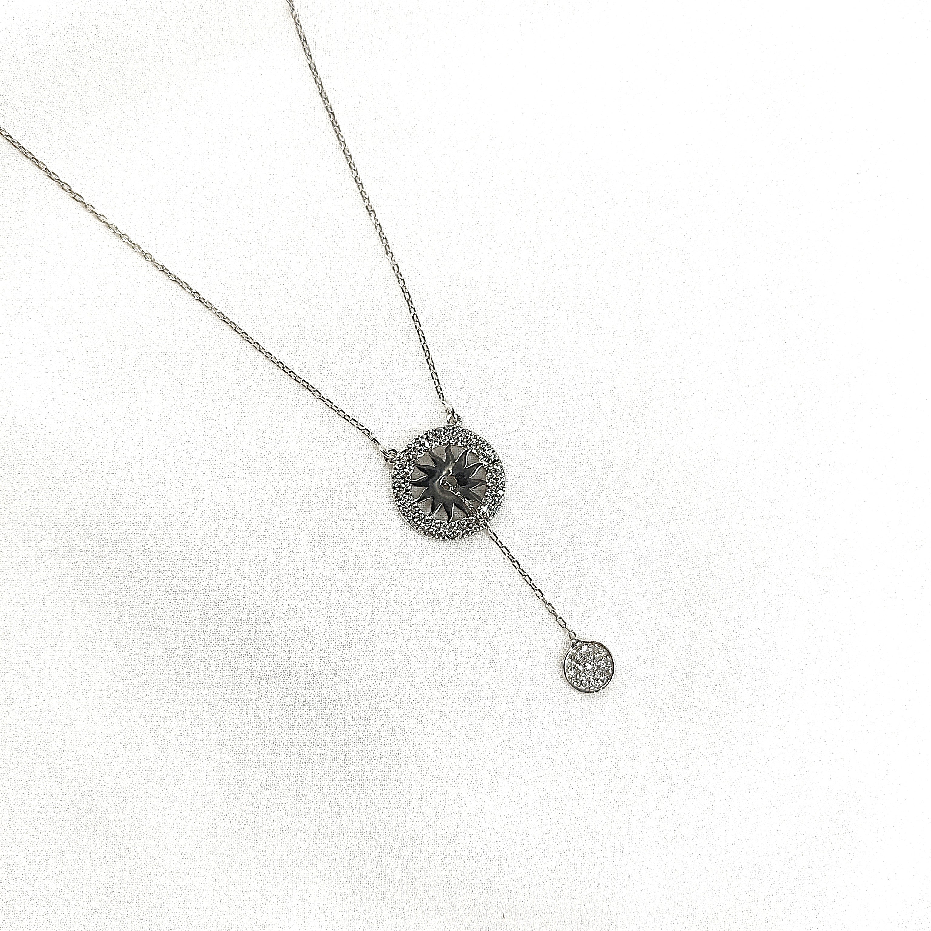 Chaîne en Argent 925 Médaillon Étoile Cristallisée Chaîne en Argent 925 Médaillon Étoile Cristallisée