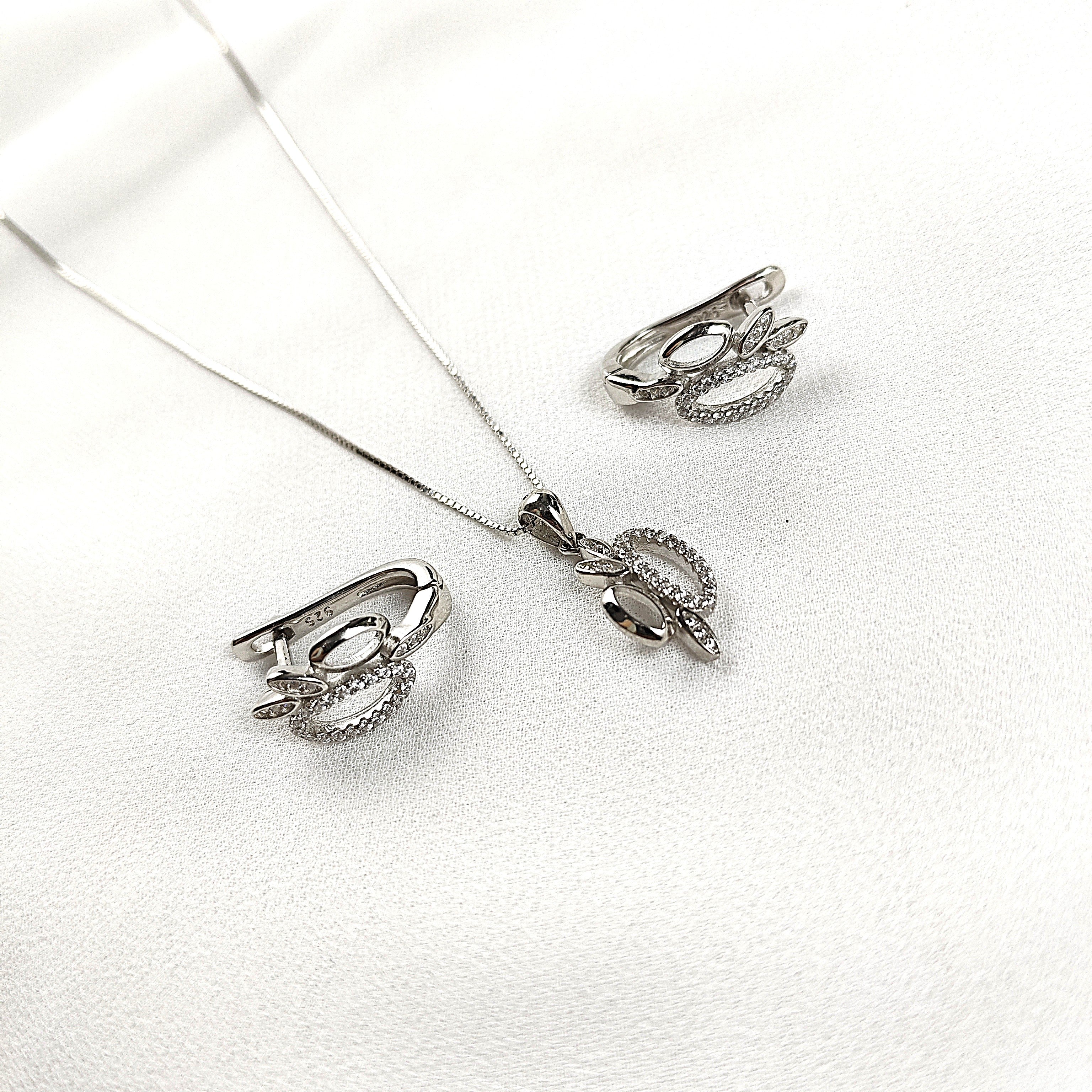 Parure en Argent 925 –  d’Oreilles Élégance Feuillage Parure en Argent 925 –  d’Oreilles Élégance Feuillage
