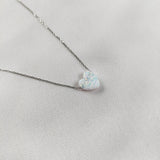 Chaîne en Argent 925 avec Pendentif Cœur Blanc Opalescent Chaîne en Argent 925 avec Pendentif Cœur Blanc Opalescent