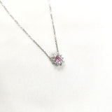 Chaîne en Argent 925 avec Pendentif Solitair Rose & Éclat de Zircons Chaîne en Argent 925 avec Pendentif Solitair Rose & Éclat de Zircons