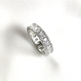 Bague en Argent 925 avec Zircons Étincelants – Élégance Intemporelle Bague en Argent 925 avec Zircons Étincelants – Élégance Intemporelle