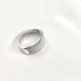 Bague en Argent Rhodié Pavée de Zircons – Brillance Élégante Bague en Argent Rhodié Pavée de Zircons – Brillance Élégante