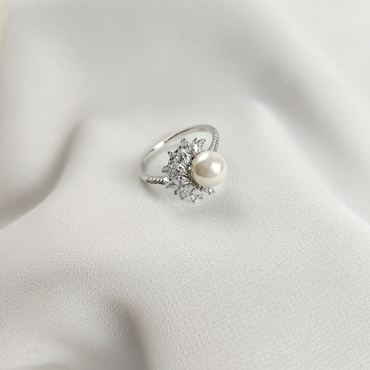 Bague en Argent 925 avec Perle & Oxydes de Zircon – Élégance Intemporelle