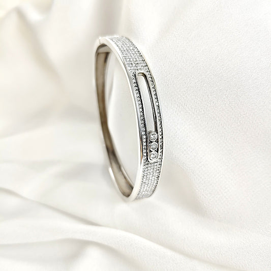 Bracelet jonc en argent rhodié avec incrustation de zircons scintillants
