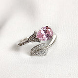 Bague en Argent Sterling avec Zircon Rose et Oxydes de Zirconium Bague en Argent Sterling avec Zircon Rose et Oxydes de Zirconium