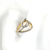 Bague en plaqué or design entrelacé pavée de zircons Bague en plaqué or design entrelacé pavée de zircons