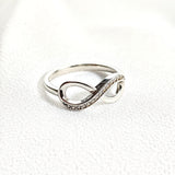 Bague en argent 925 symbole infini pavée de zircons Bague en argent 925 symbole infini pavée de zircons