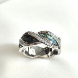 Bague en argent 925 incrustée nacre d’abalone et zircons – Éclat océanique Bague en argent 925 incrustée nacre d’abalone et zircons – Éclat océanique