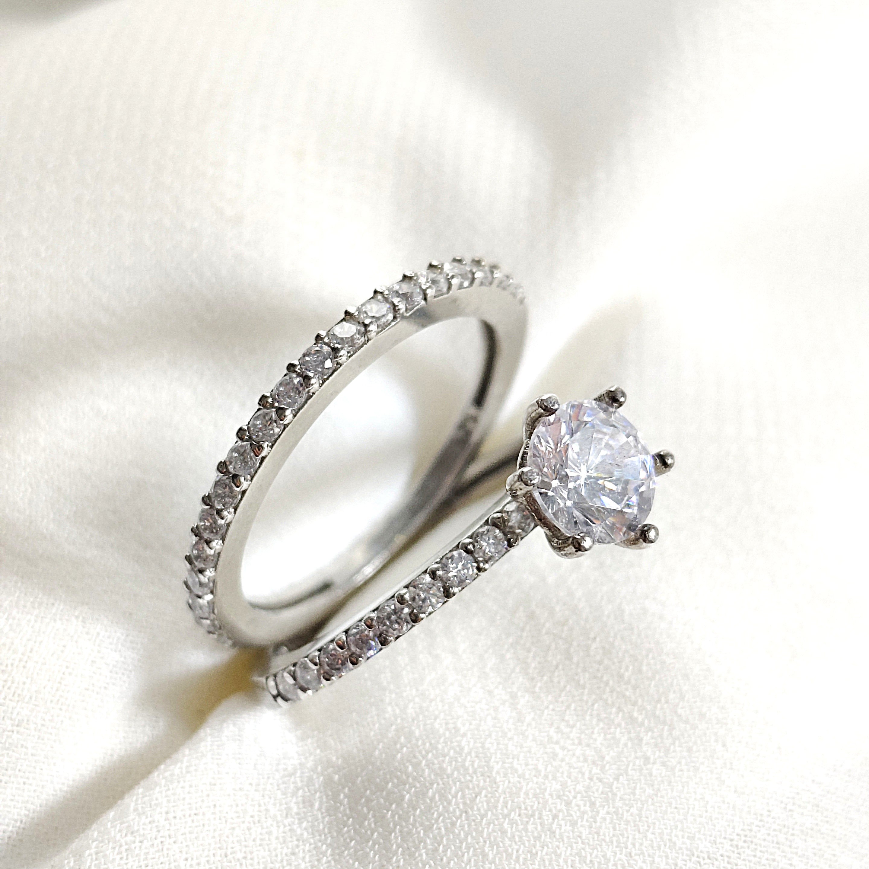 Bague en argent 925 double anneau zircon – Éclat éternel Bague en argent 925 double anneau zircon – Éclat éternel