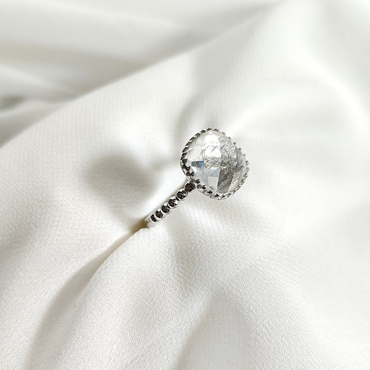 Bague en argent 925 avec pierre transparente – Élégance contemporaine
