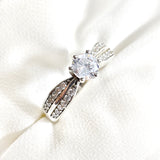 Bague en argent 925 avec zircon central – Élégance intemporelle Bague en argent 925 avec zircon central – Élégance intemporelle