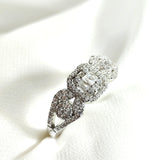 Bague en argent 925 sertie de zircons – Éclat de Luxe Bague en argent 925 sertie de zircons – Éclat de Luxe