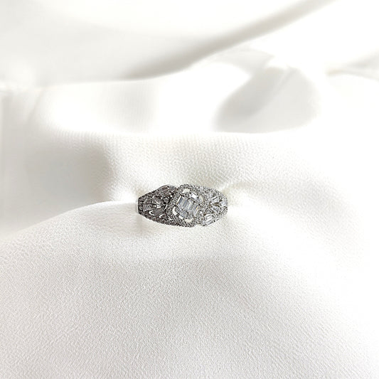 Bague en argent 925 avec zircon taille émeraude – Prestige Éclatant