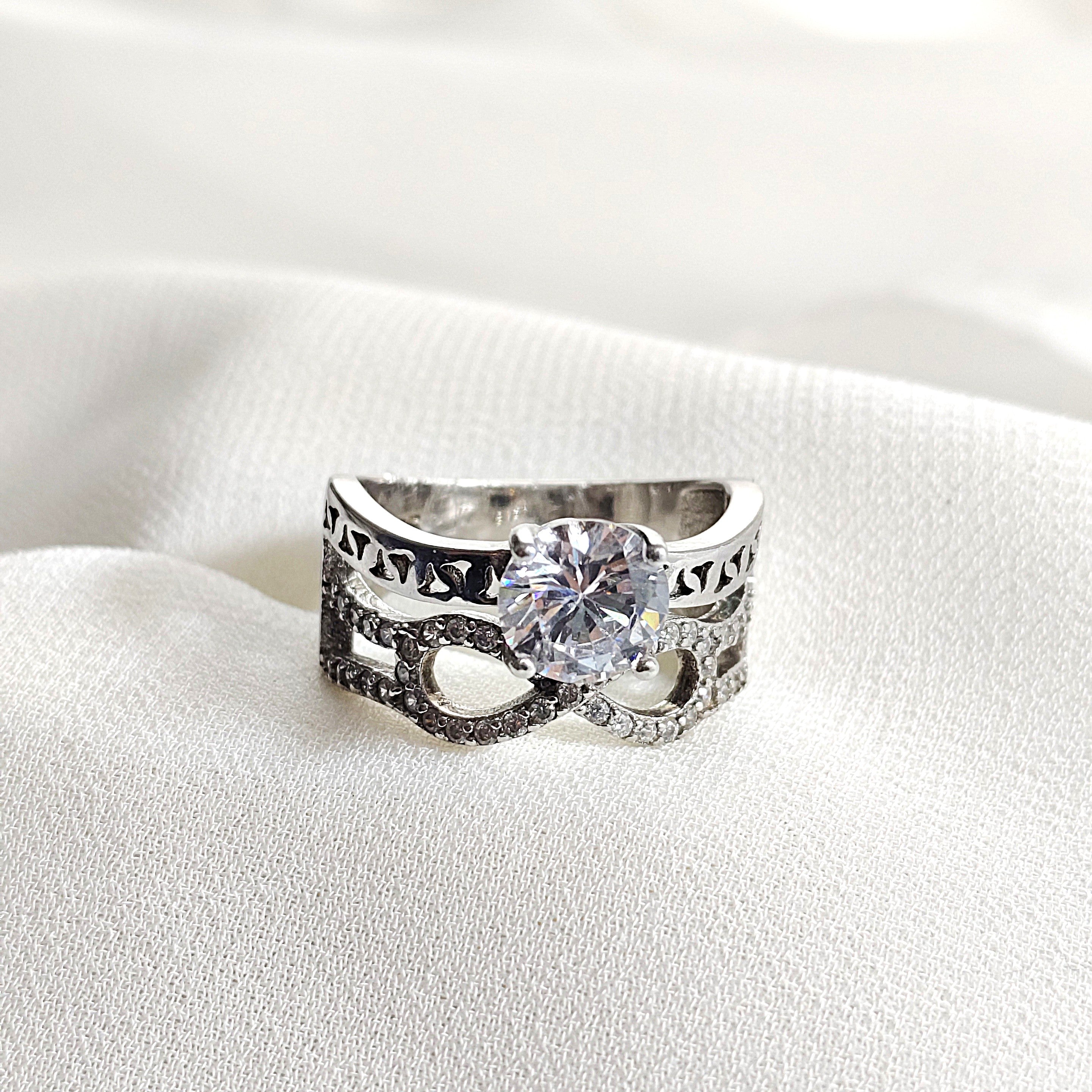 Bague en argent 925 symbole infini – Éternelle Élégance Bague en argent 925 symbole infini – Éternelle Élégance
