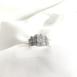 Bague en argent 925 pavée de zircons baguette – Prestige Royal Bague en argent 925 pavée de zircons baguette – Prestige Royal