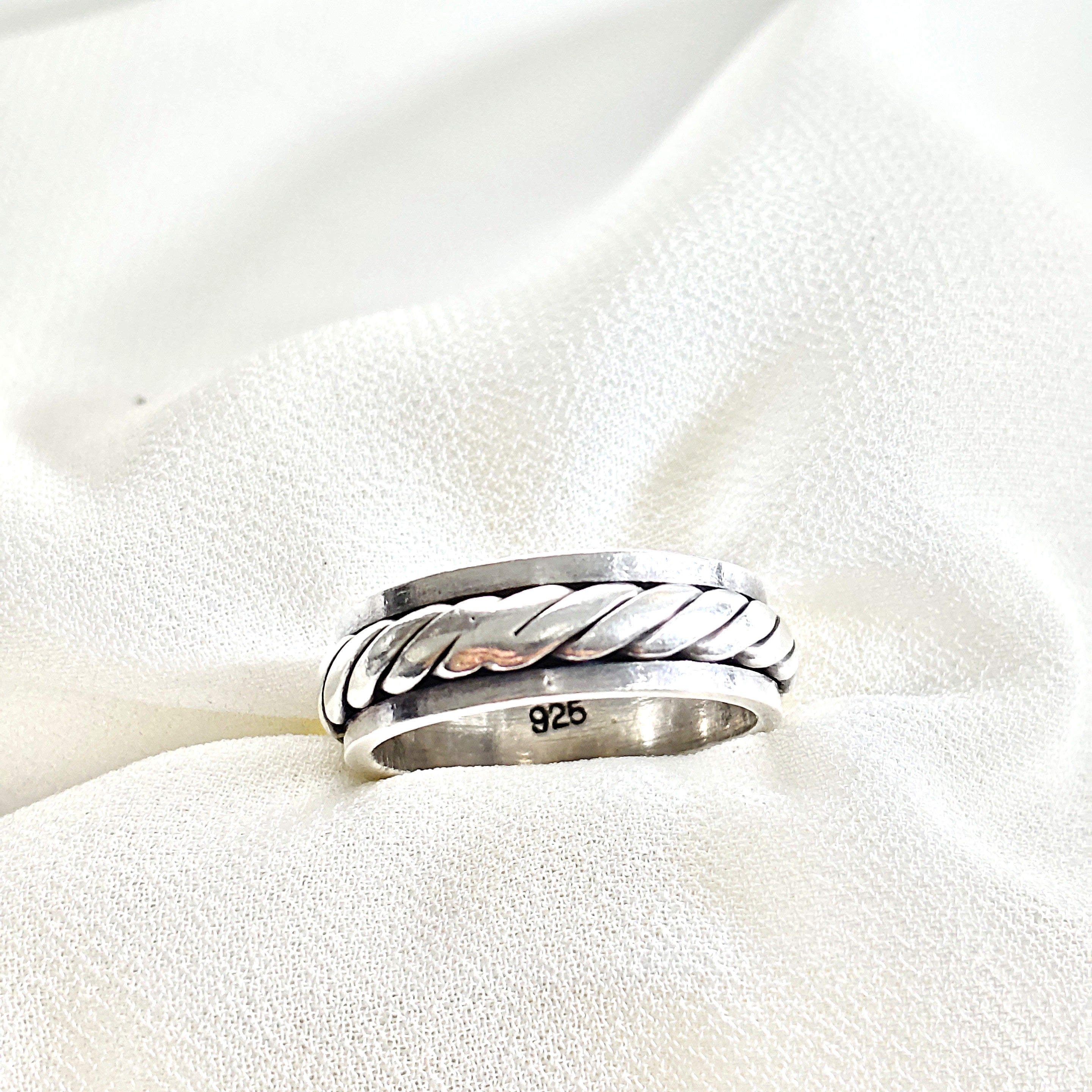 Bague homme  en argent 925 tressée effet corde Bague homme  en argent 925 tressée effet corde