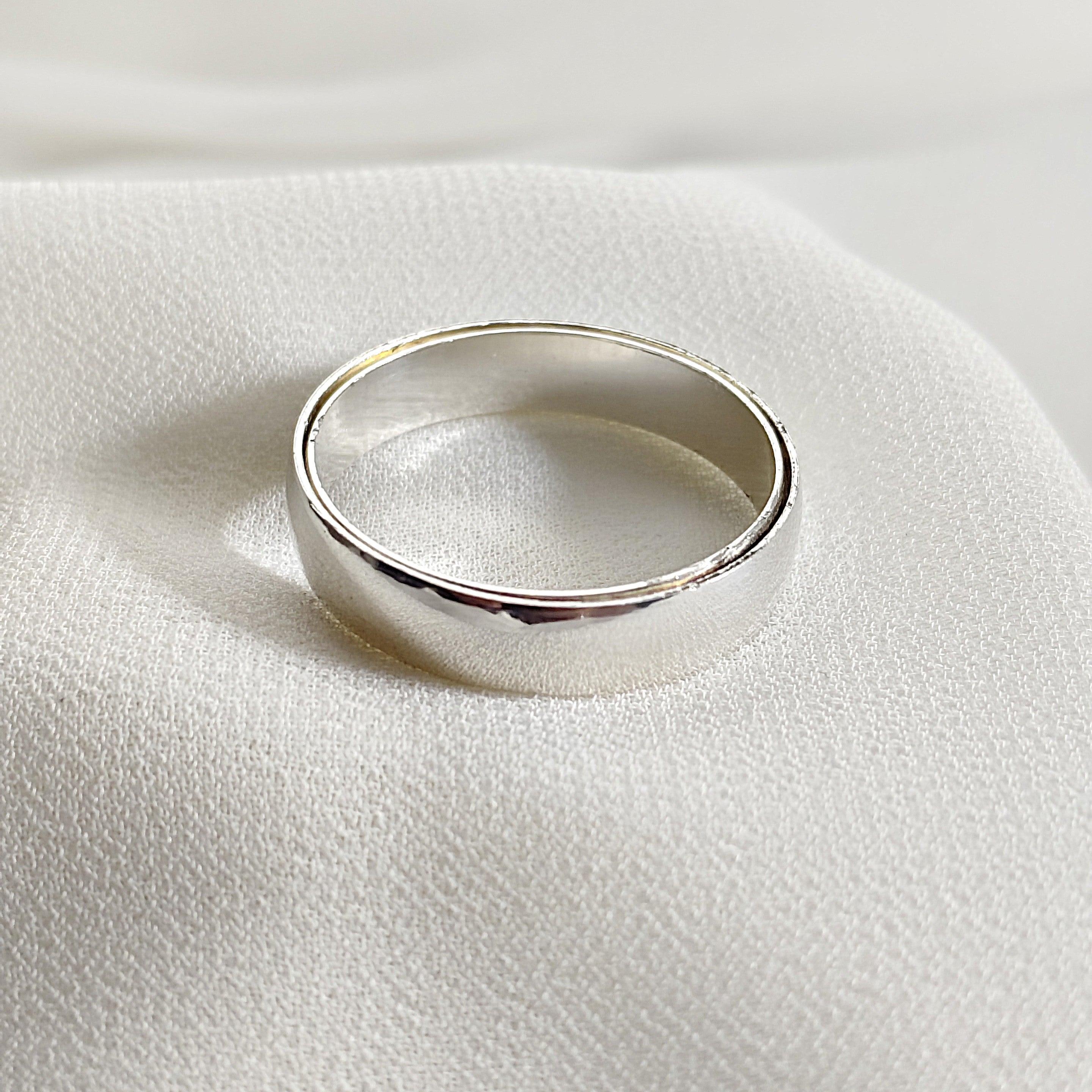 Bague homme en argent anneau classique poli Bague homme en argent anneau classique poli