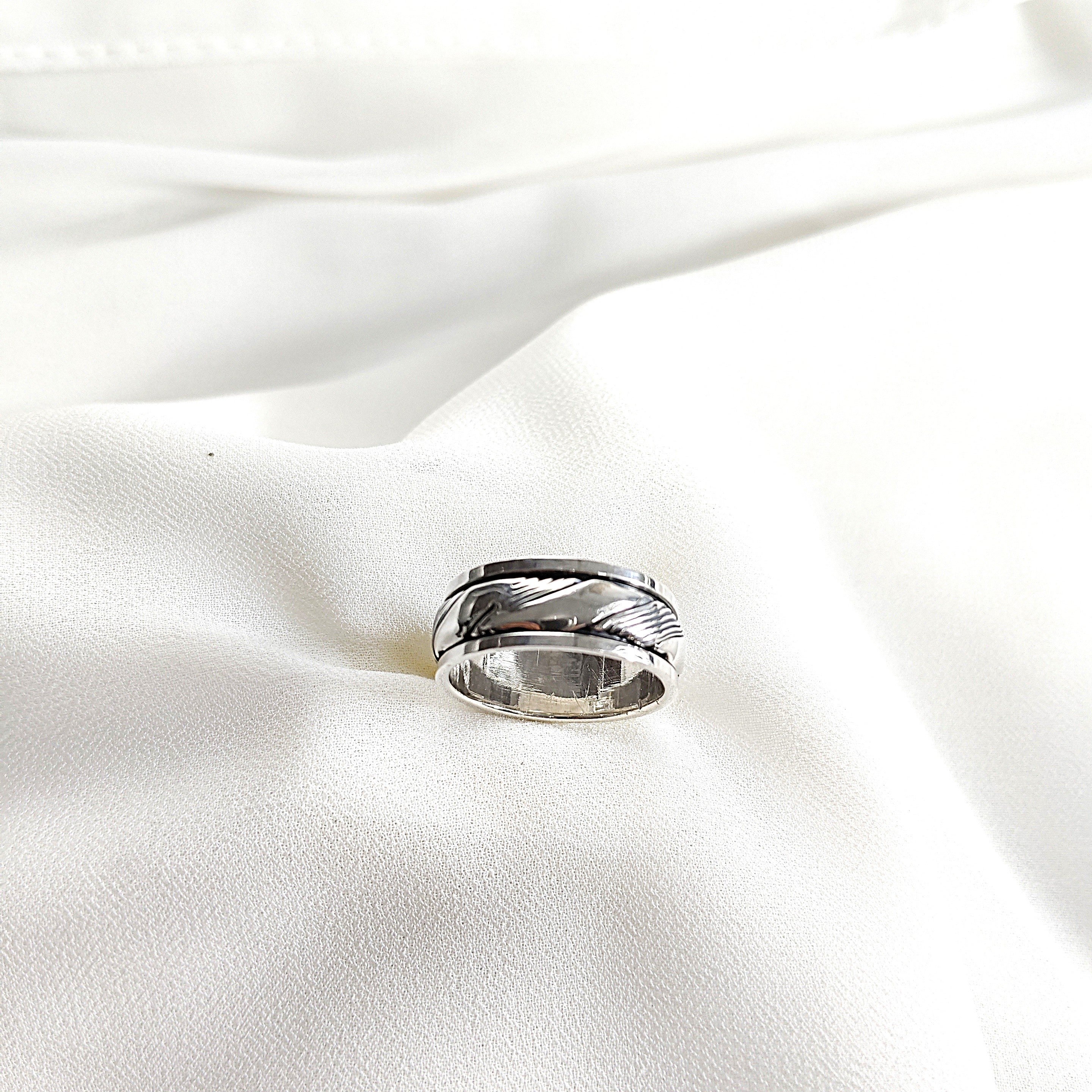 Bague homme  en argent 925 motif torsadé poli Bague homme  en argent 925 motif torsadé poli