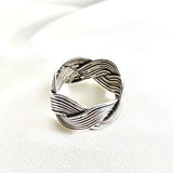 Bague en argent tressée style bohème chic Bague en argent tressée style bohème chic