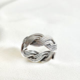 Bague en argent motif tressé élégant Bague en argent motif tressé élégant