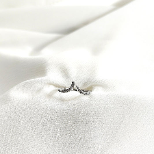 Bague en argent 925 “Lune d’Éclat” – Design ouvert serti de zircons