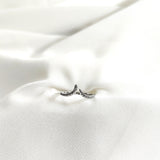 Bague en argent 925 “Lune d’Éclat” – Design ouvert serti de zircons Bague en argent 925 “Lune d’Éclat” – Design ouvert serti de zircons